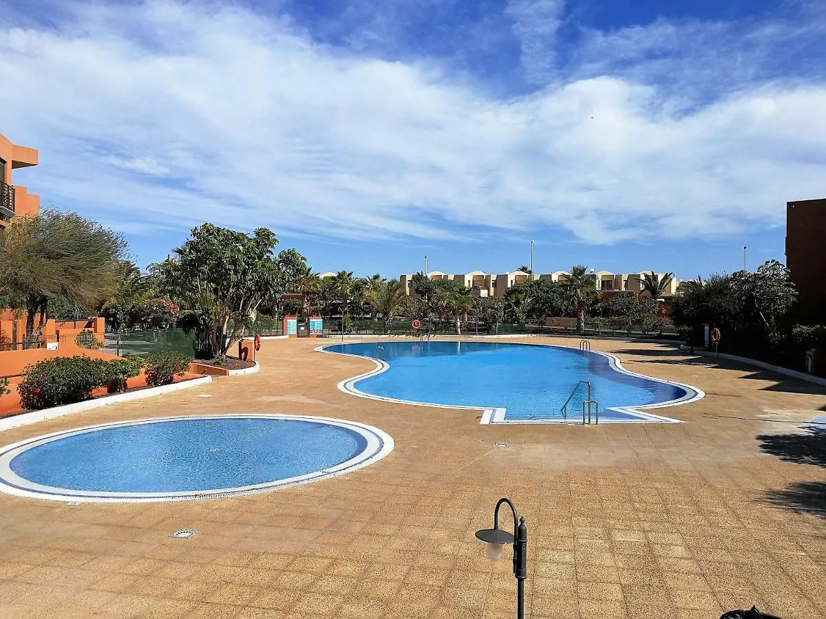 alquilaencanarias El Medano Sotavento A, terrace&pool Apartamento
